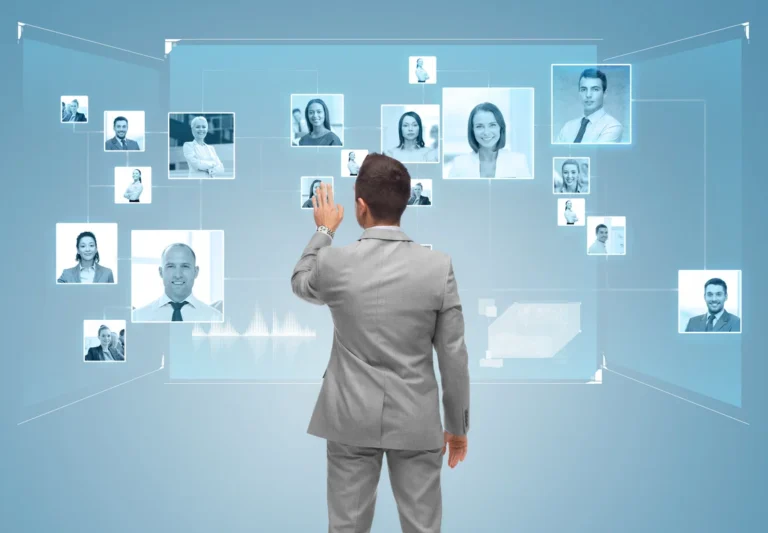How to Use LinkedIn as a University Student